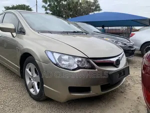Honda Civic 2008 Gold