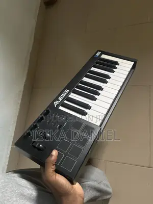 Alesis V25 Midi Keyboard for Sale