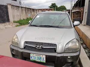 Hyundai Tucson Limited FWD 2009 Silver