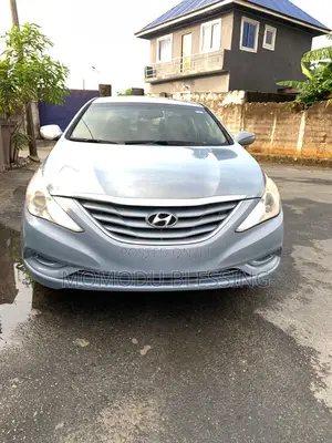 Hyundai Sonata 2012 Blue