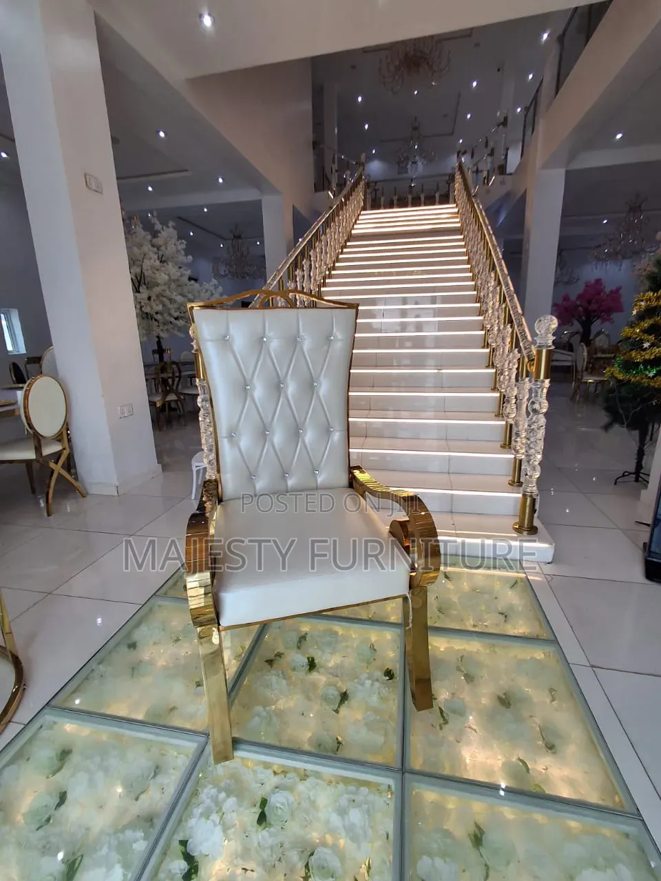 Royal Celebrant Chair