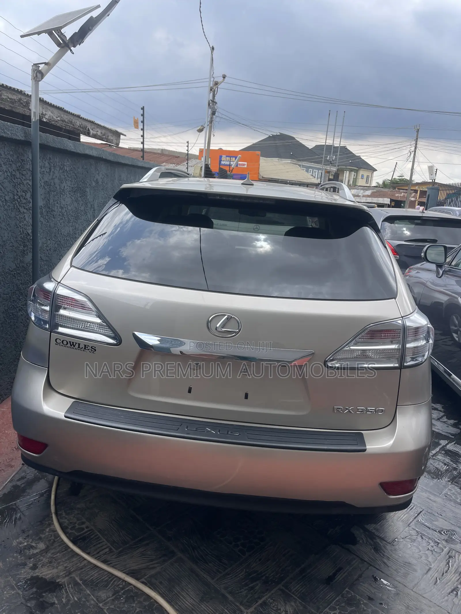 Lexus RX 350 2011 Gold