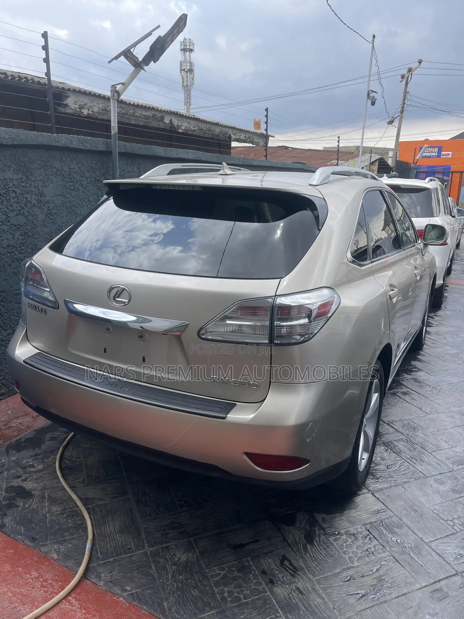 Lexus RX 350 2011 Gold
