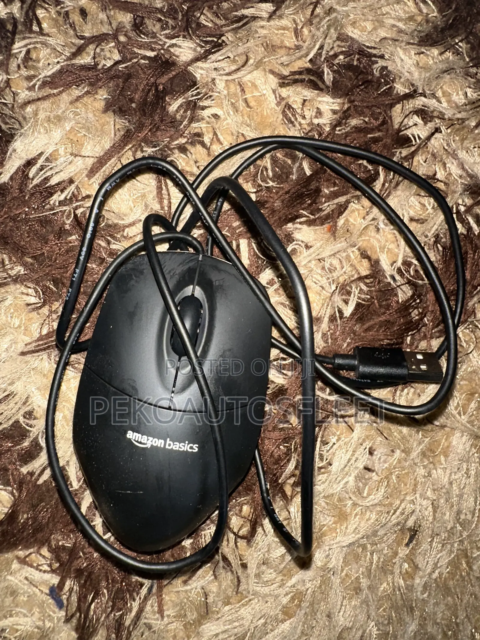 Amazon Basics 3-Button Wired Usb Optical Mouse