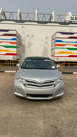 Toyota Venza V6 2012 Silver