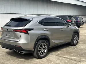 Lexus NX 300 FWD 2018 Gray