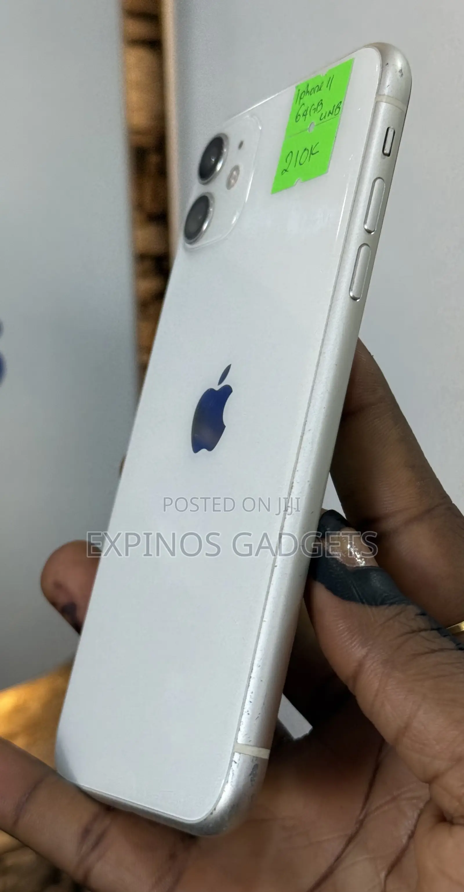 Apple iPhone 11 64 GB White
