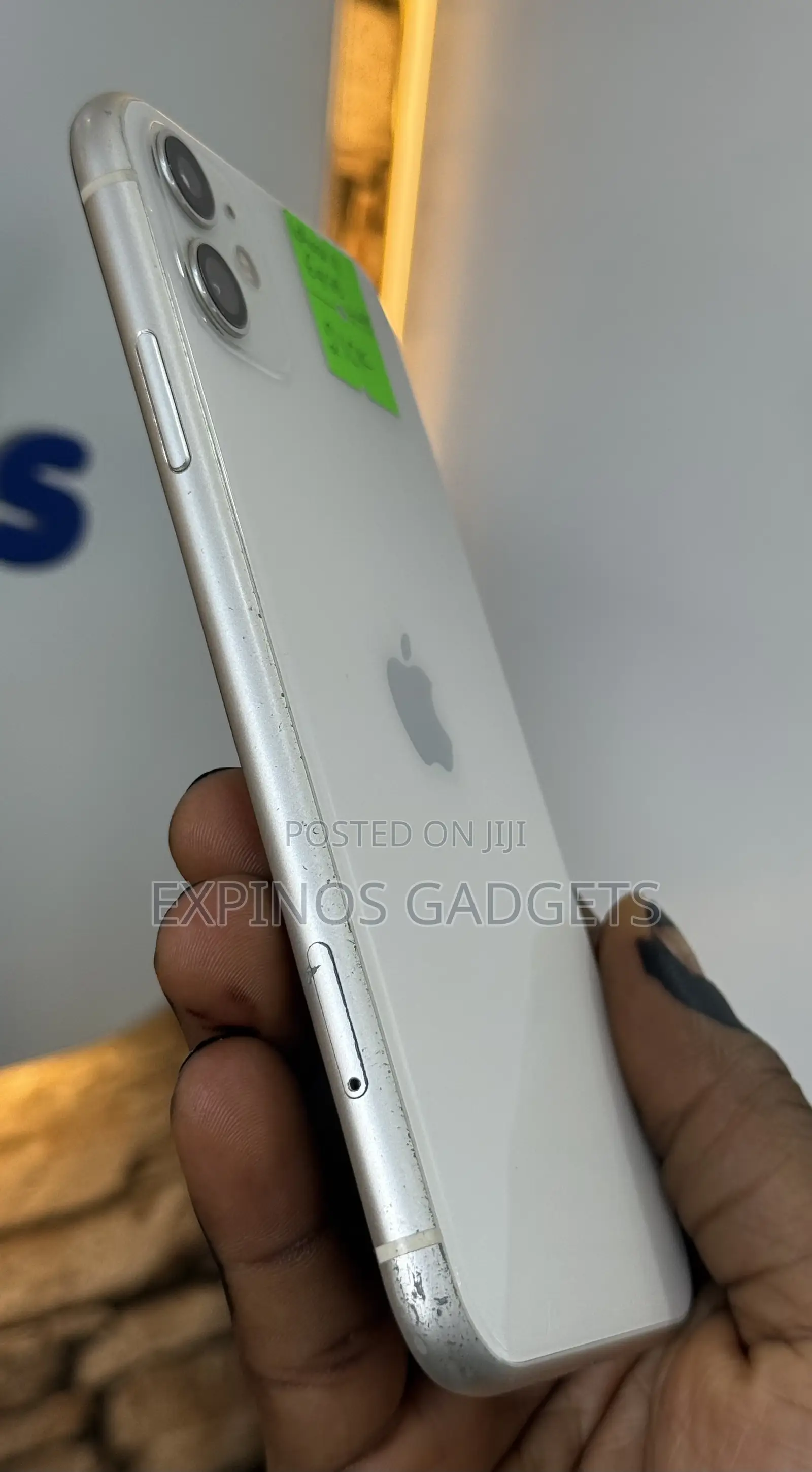 Apple iPhone 11 64 GB White