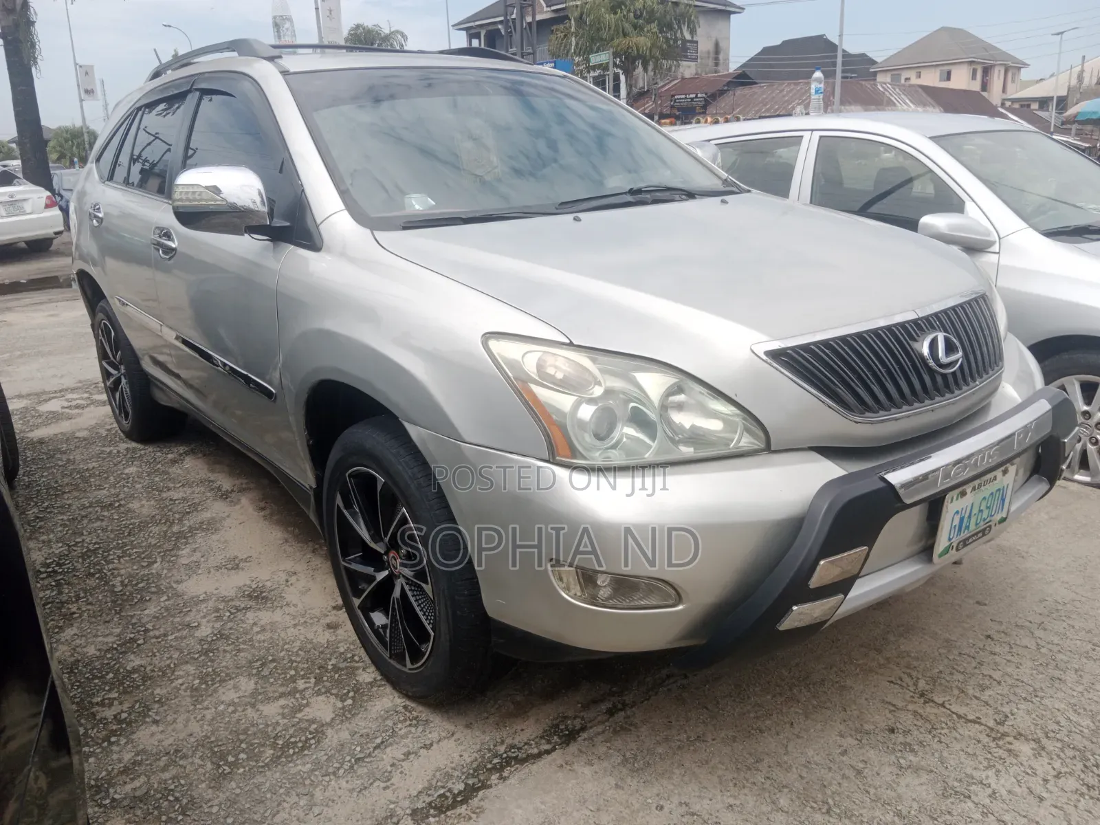 Lexus RX 2025 Silver