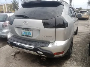 Lexus RX 2025 Silver