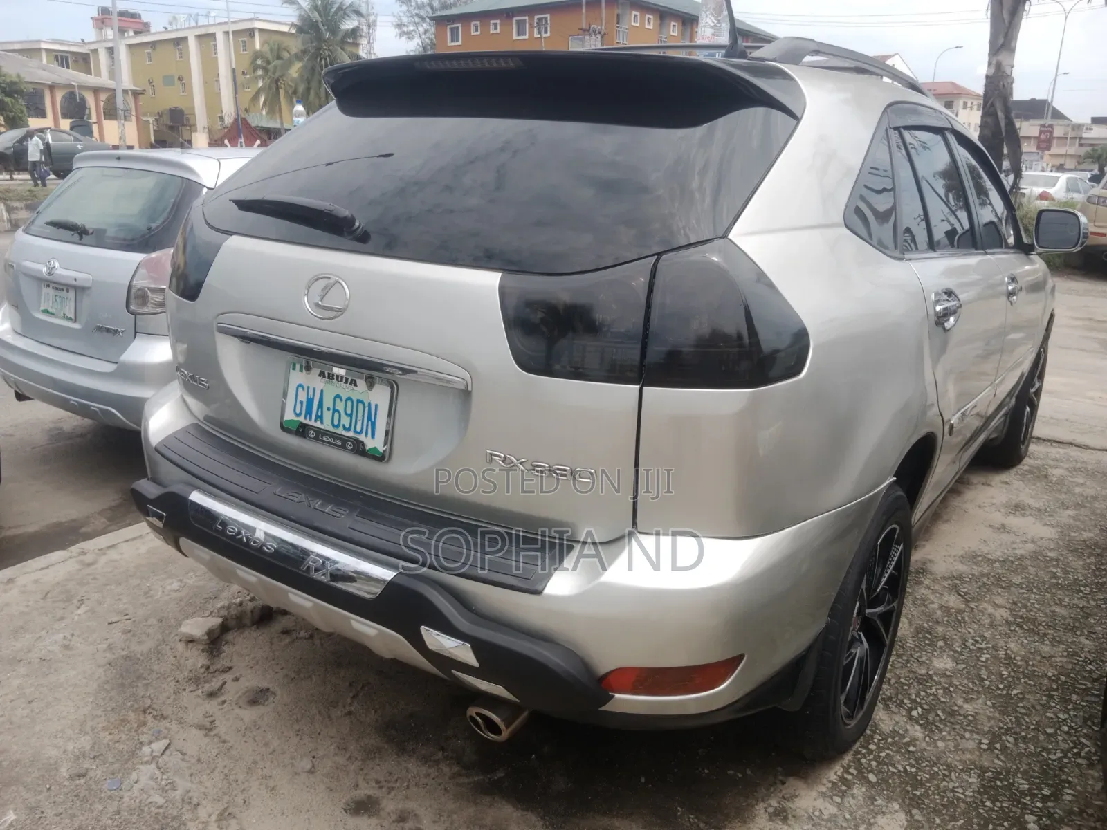 Lexus RX 2025 Silver