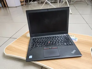 Laptop Lenovo ThinkPad X260 8GB Intel Core i5 HDD 512GB
