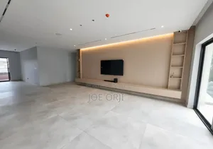 Furnished 2bdrm Apartment in Lekki Phase 1 for sale