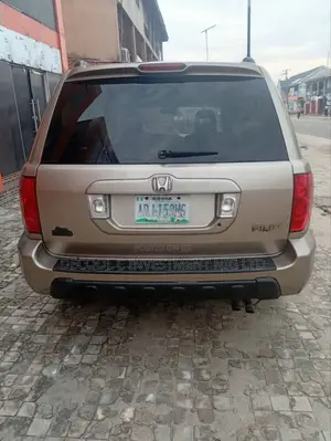 Honda Pilot EX-L 4x4 (3.5L 6cyl 5A) 2005 Gold