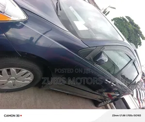 Toyota Sienna 2006 Blue