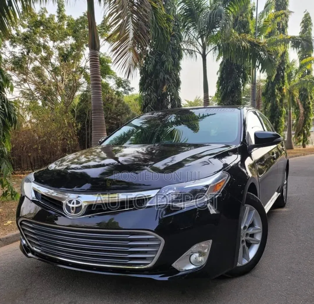 Toyota Avalon 2013 Black