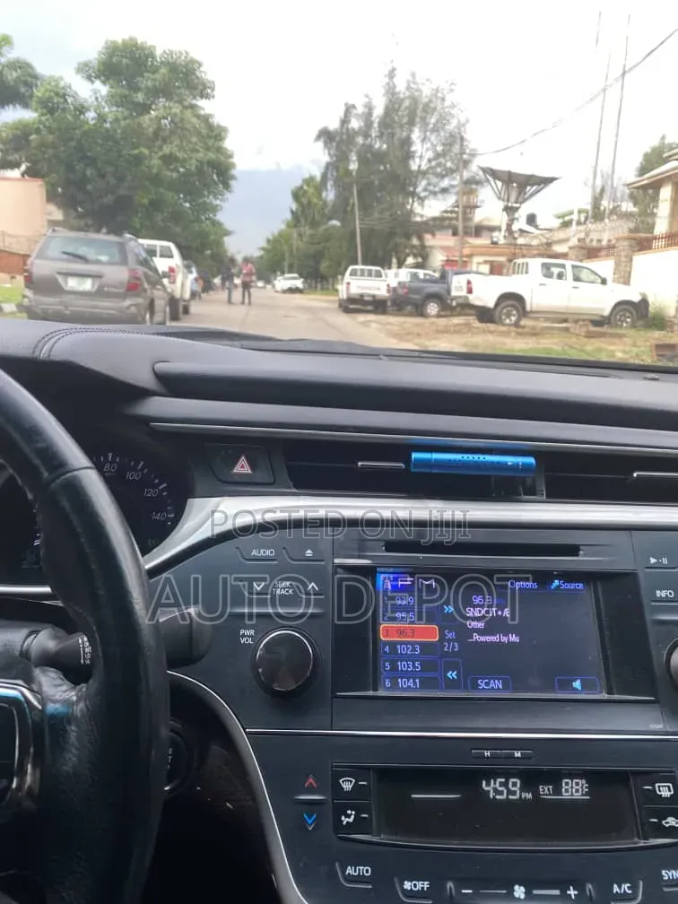 Toyota Avalon 2013 Black