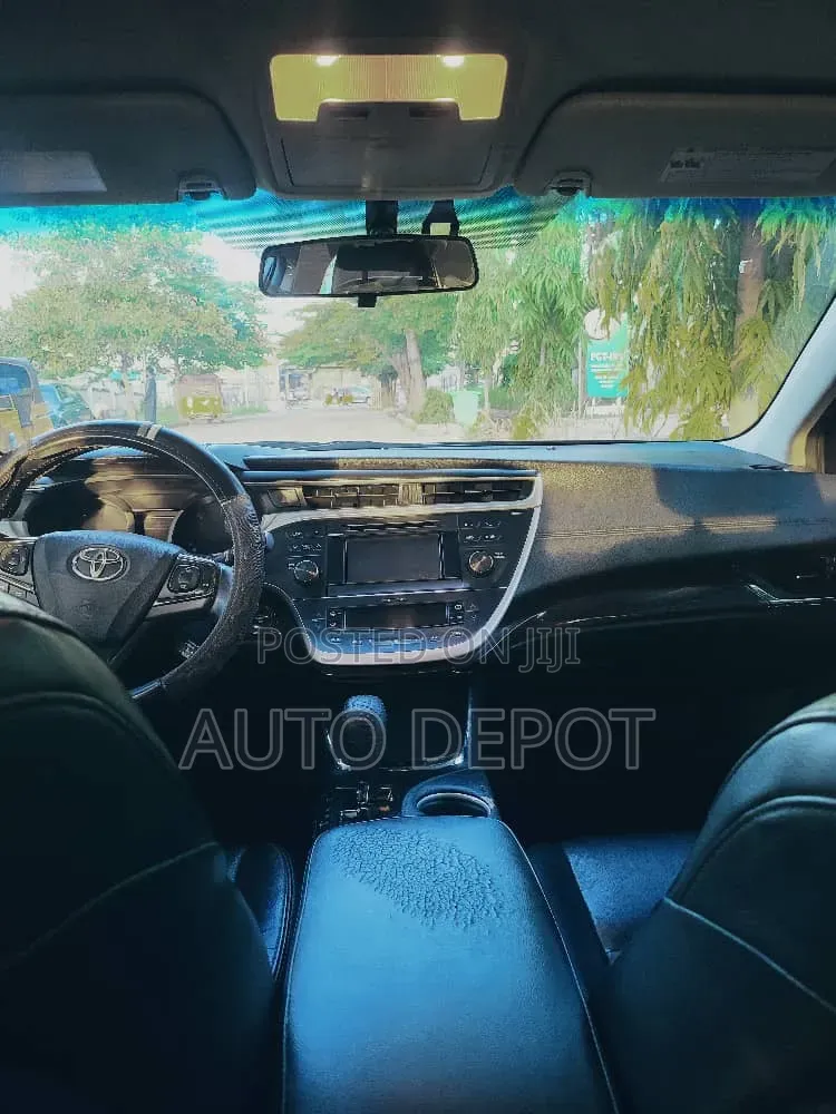 Toyota Avalon 2013 Black