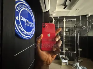 Apple iPhone 11 128 GB Red