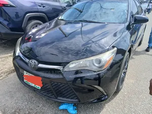 Toyota Camry 2016 Black