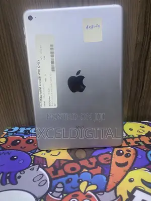 Apple iPad mini 4 64 GB White