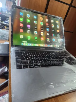 Laptop Apple MacBook Pro 2019 8GB Intel Core i5 SSD 256GB