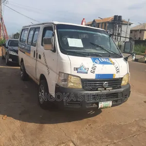 Nissan Caravan (Urvan) 2012 White