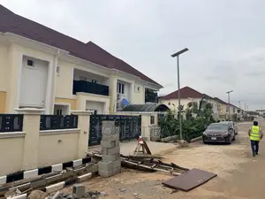 4bdrm Duplex in Fha Enl Estate, Guzape District for sale