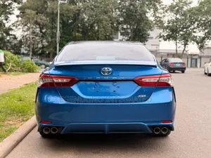 Toyota Camry 2020 Blue