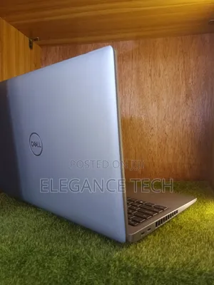 Laptop Dell Precision 3561 16GB Intel Core i7 SSD 512GB