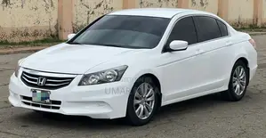 Honda Accord 2009 White