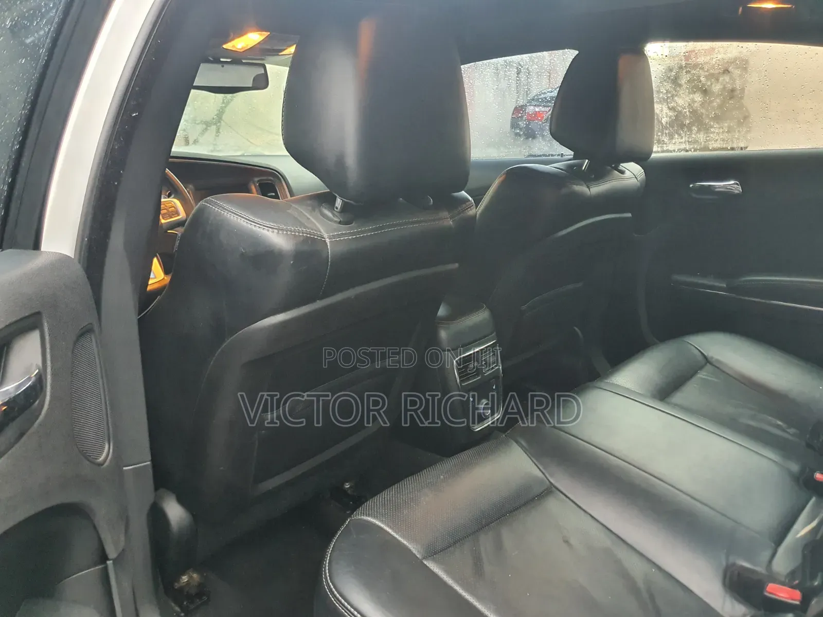 Dodge Charger SE 2013 White