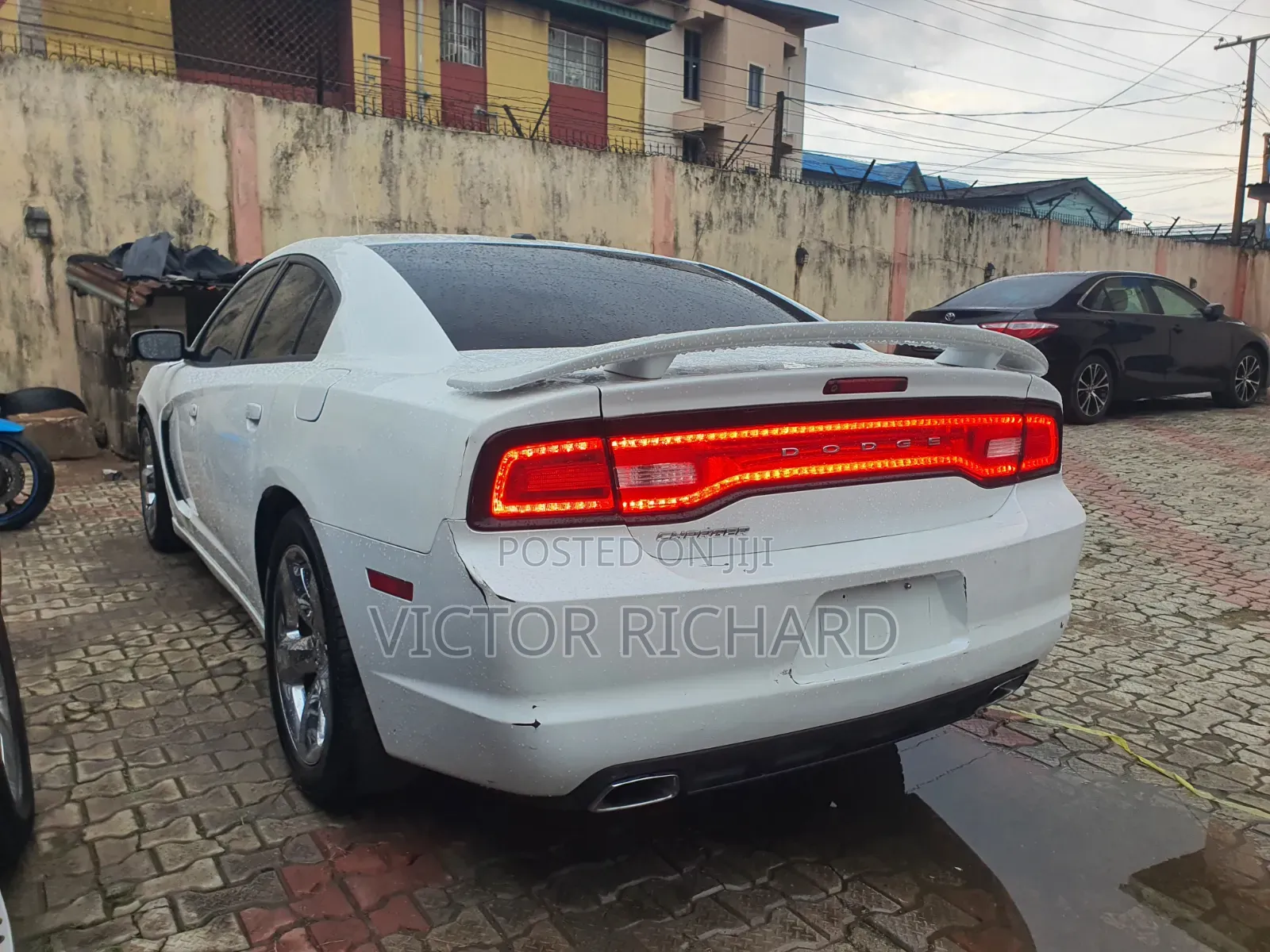 Dodge Charger SE 2013 White