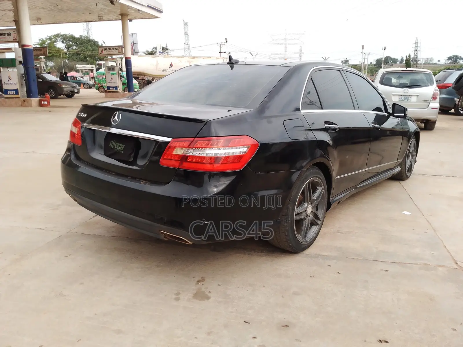 Mercedes-Benz E350 2011 Black