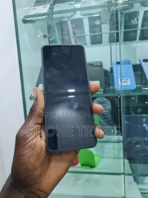 Samsung Galaxy Z Flip6 256 GB Black