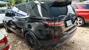 Land Rover Discovery 2018 Black