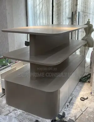 Center Floor Display Table