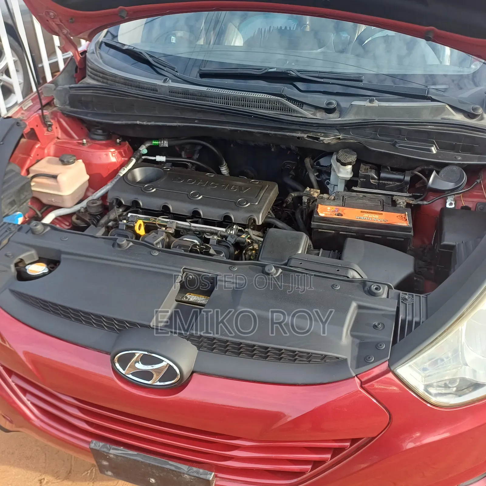 Hyundai Tucson 2012 Red