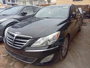Genesis G90 2015 Black