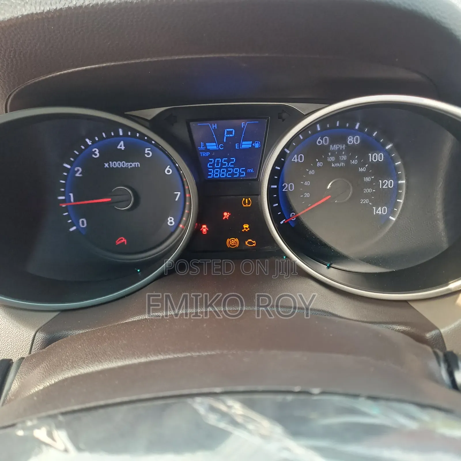Hyundai Tucson 2012 Red