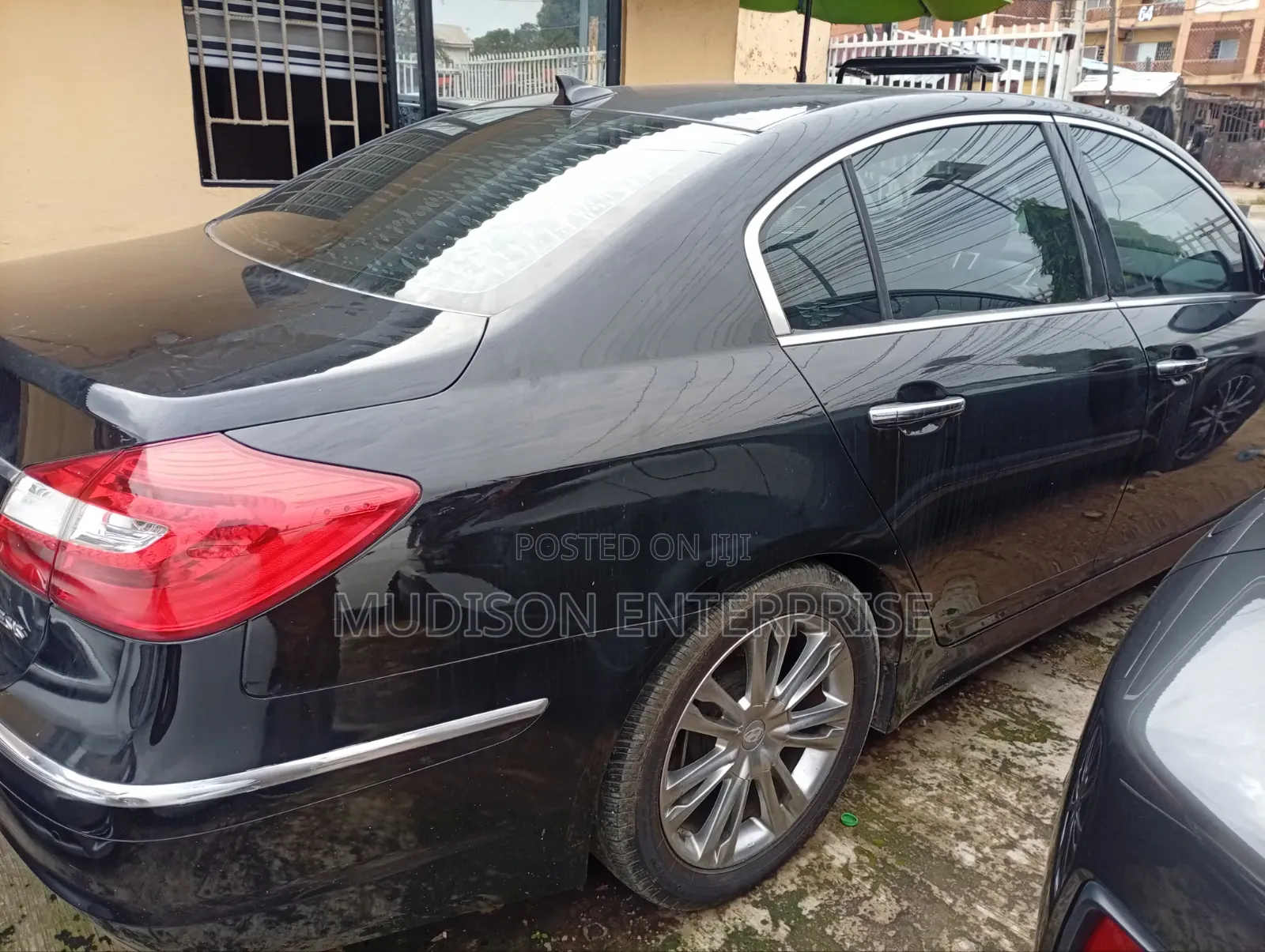Genesis G90 2015 Black