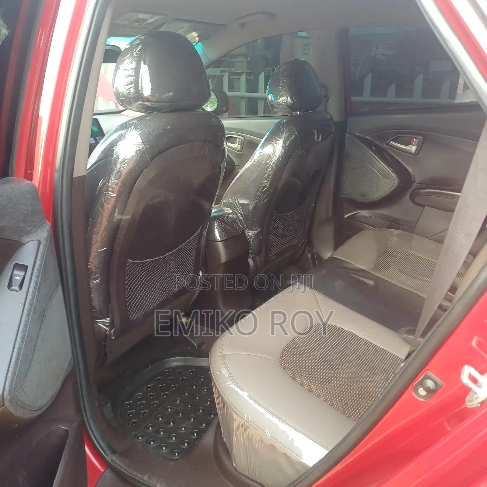 Hyundai Tucson 2012 Red