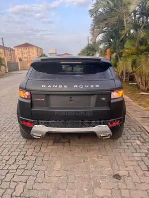 Land Rover Range Rover Evoque Pure Plus AWD 2013 Matt Black