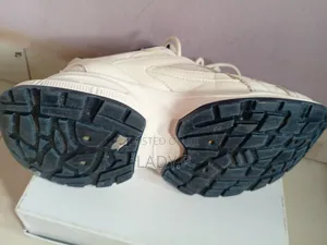 Sneakers - White/Blue -Size 44