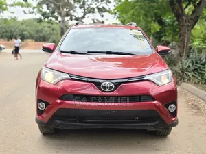 Toyota RAV4 XLE AWD (2.5L 4cyl 6A) 2016 Burgundy