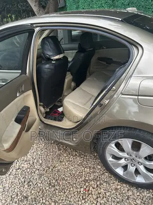 Honda Accord 2009 Gold