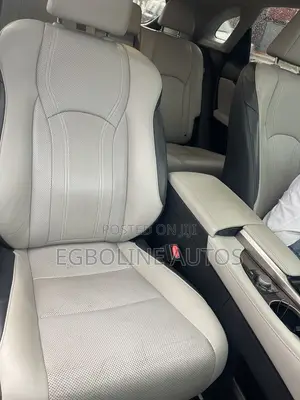 Lexus RX 350 AWD 2017 White