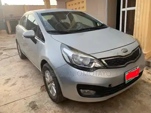 Kia Rio EX 4dr Sedan (1.6L 4cyl 6A) 2014 Silver