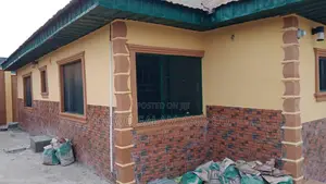 3bdrm Bungalow in Akobo for sale