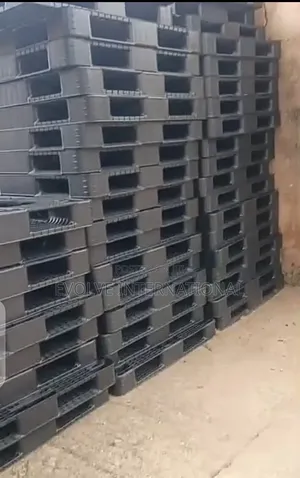 Gbola Plastic Pallers